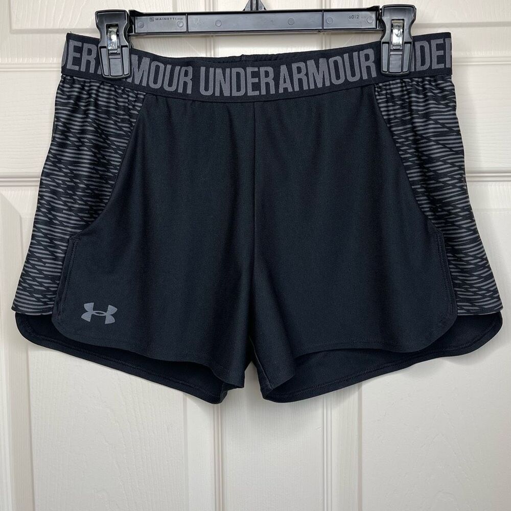 Under Armour Play Up Knit Athletic Shorts (Black) - Medium